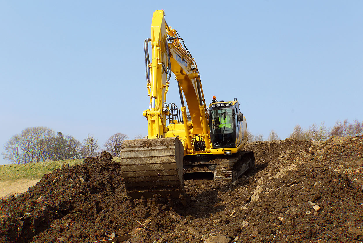 Pc360lc 11E0 1250X835 06